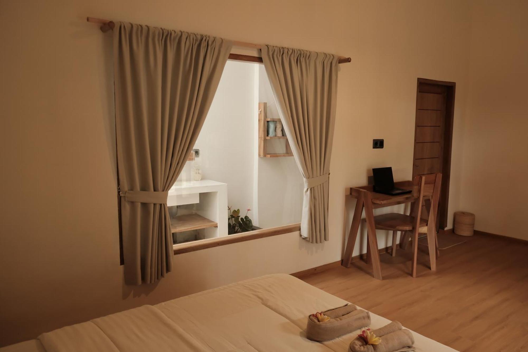 Alora House Lombok Tete Batu Hotel เตเตบาตู ภายนอก รูปภาพ