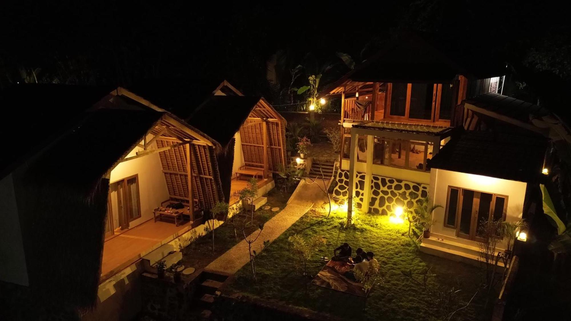 Alora House Lombok Tete Batu Hotel เตเตบาตู ภายนอก รูปภาพ